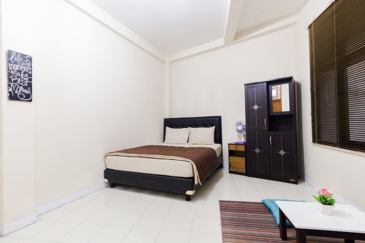 Pele Guesthouse Bandung Ngoại thất bức ảnh